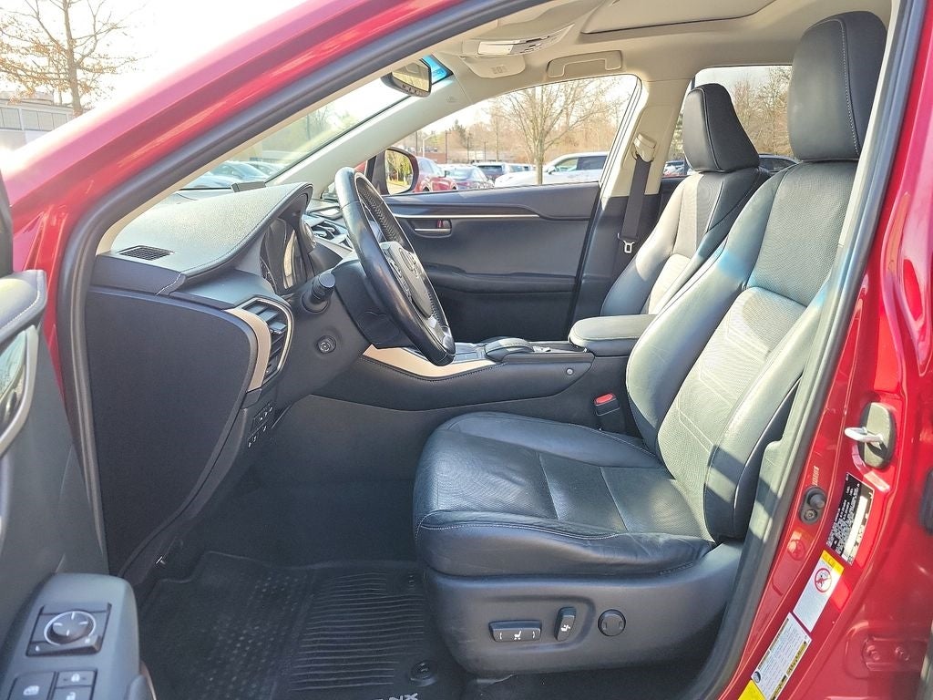 2015 Lexus NX 200t 200t Luxury Package w/Navigation